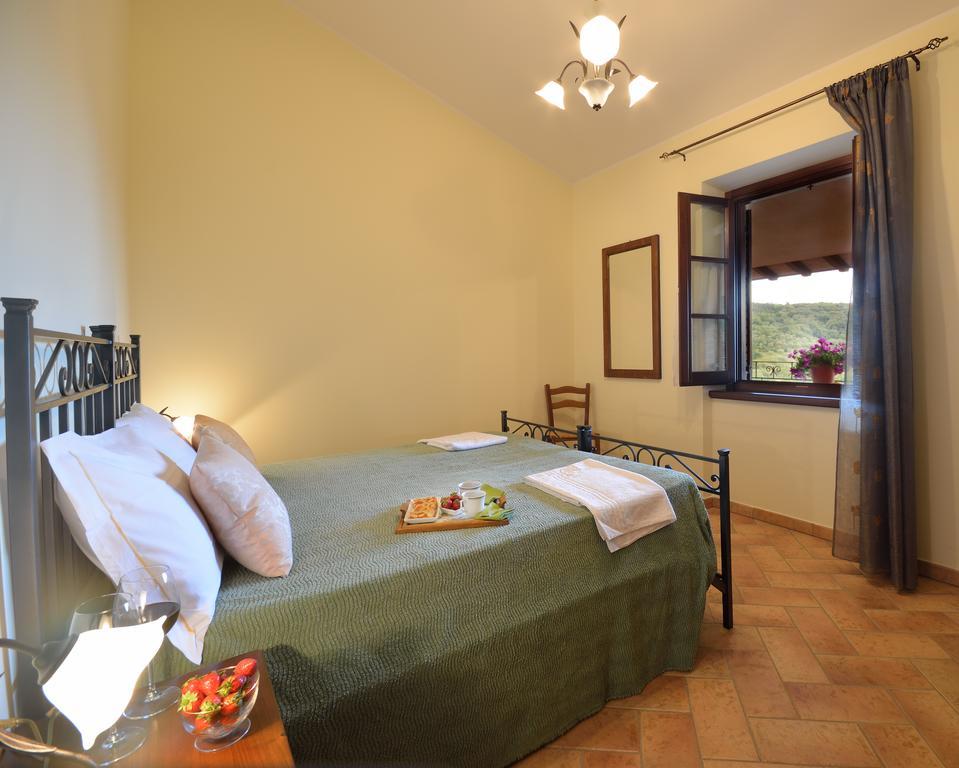 Agriturismo San Severo Пассиньяно-суль-Тразимено Номер фото