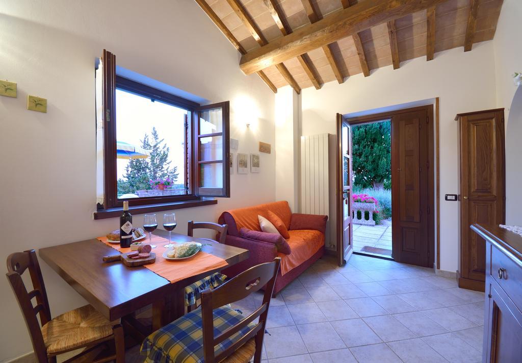 Agriturismo San Severo Пассиньяно-суль-Тразимено Экстерьер фото