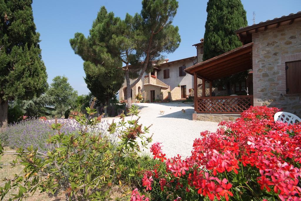 Agriturismo San Severo Пассиньяно-суль-Тразимено Экстерьер фото
