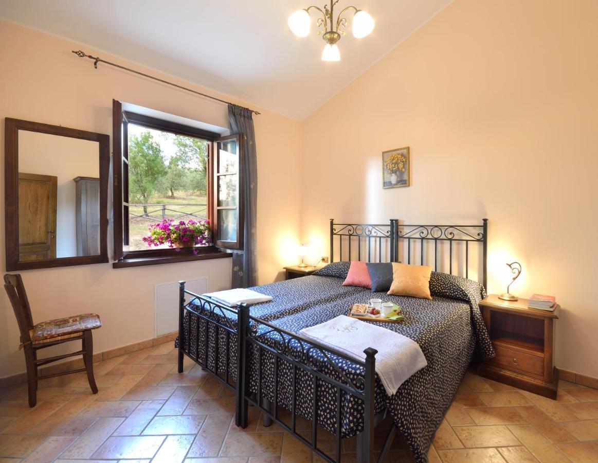 Agriturismo San Severo Пассиньяно-суль-Тразимено Экстерьер фото